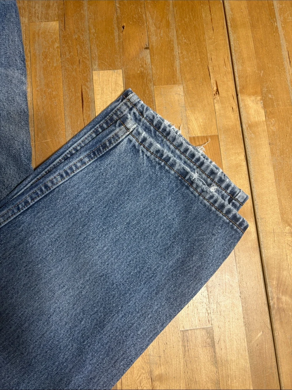 Levi's Men's 505 regular fit jeans - Picture 2 of 10